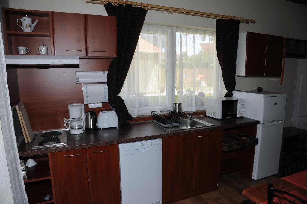 Arany Szolo Wellness Apartmanhaz Apartment Heviz Room photo